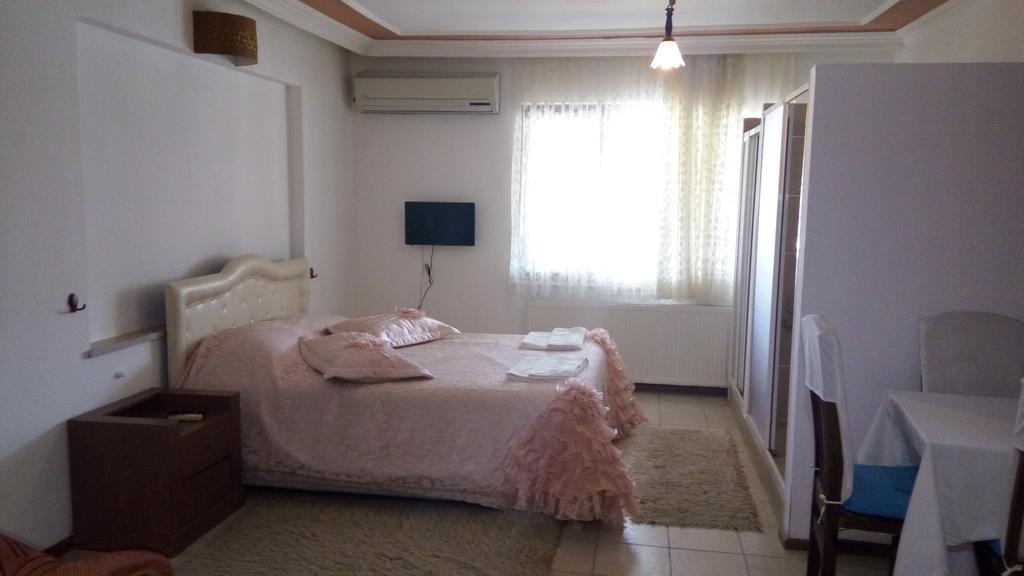 Cunda Beyaz Balina Ayvalik Exterior photo